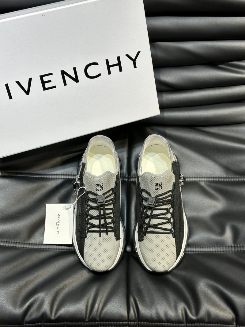 Givenchy Sneakers